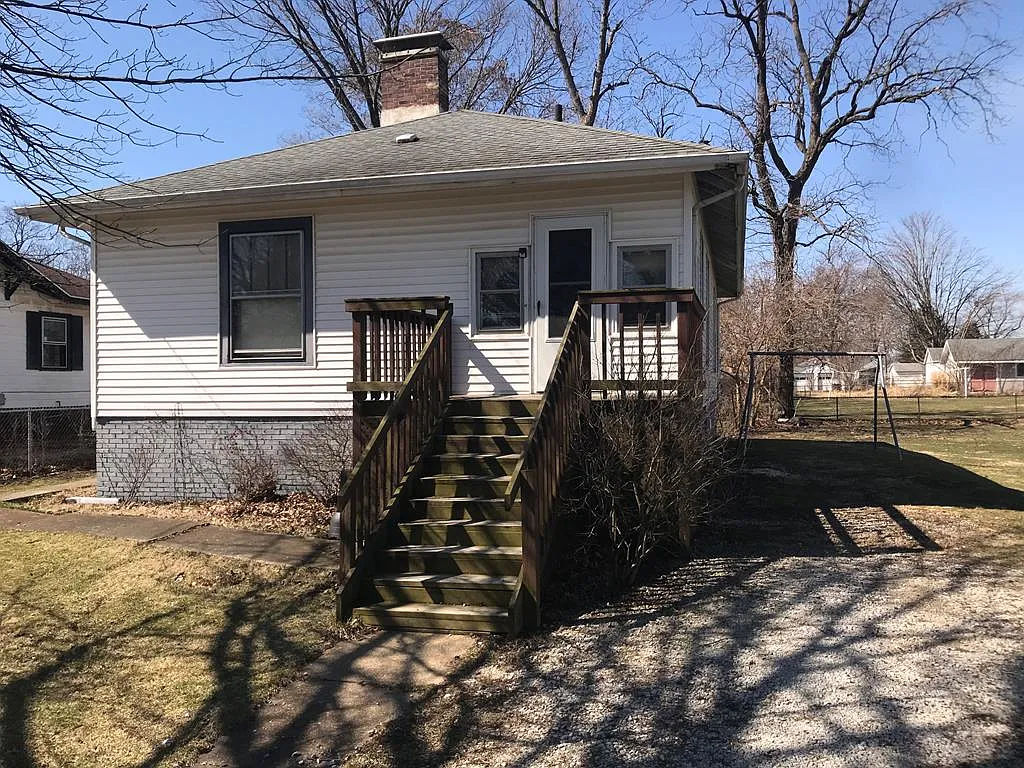 1806 King St photo 1