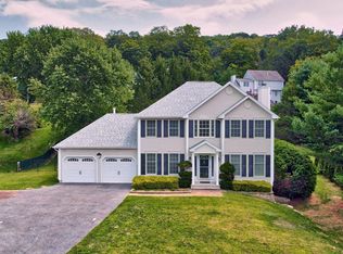 9 Dawns Rd, New Milford, CT 06776