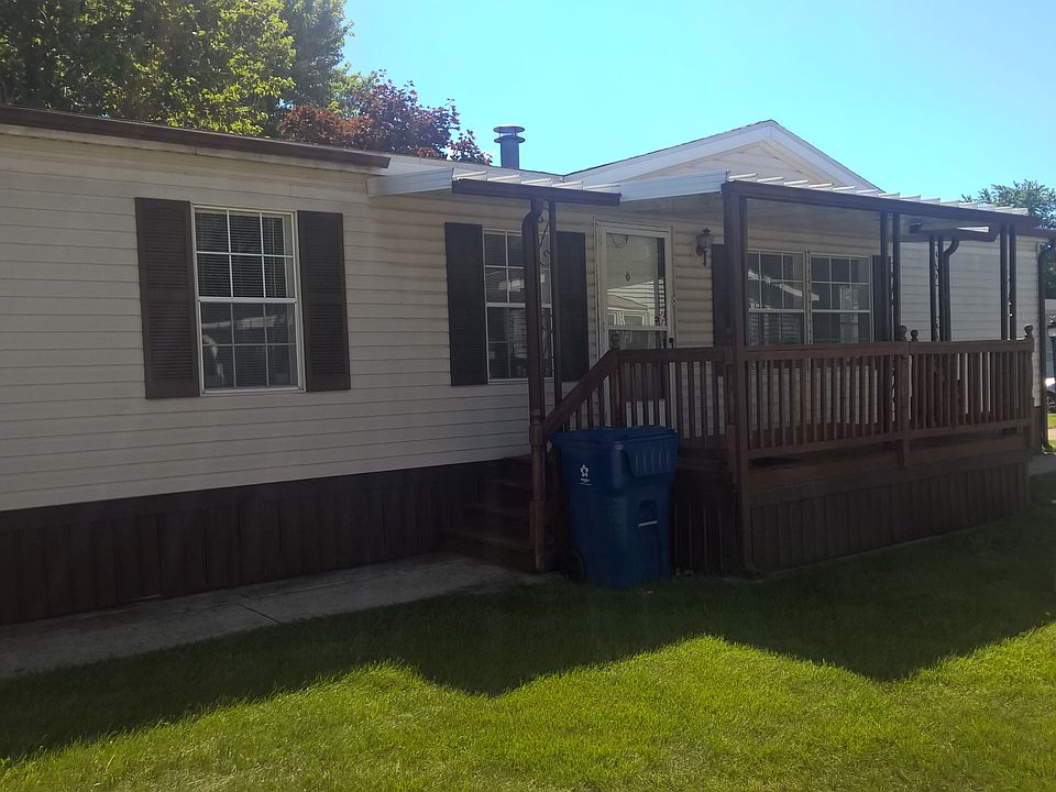 1st image of 145 Menlo Park Dr