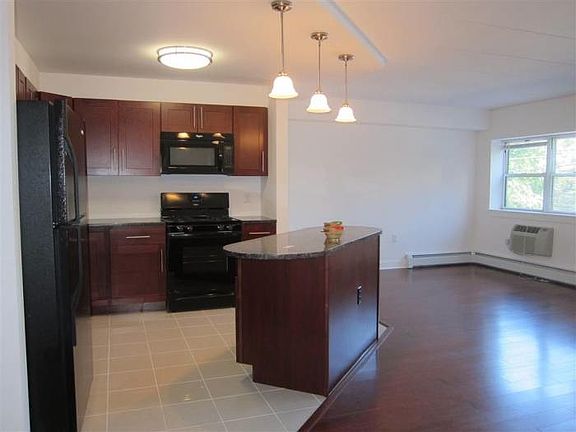 Island in Kitchen