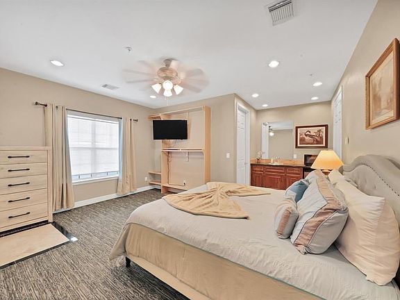 3rd image of 7039 Kingston Cove Ln APT 202