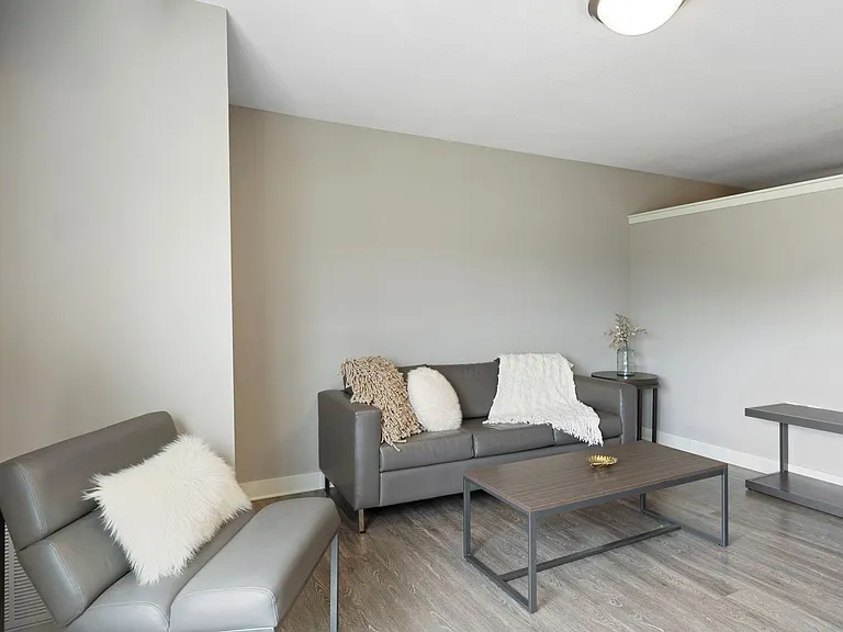 Spectrum Apartments & Townhomes — Photo 41
