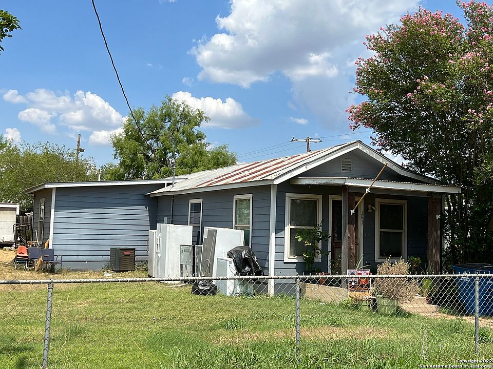 2nd image of 181 S Edwards Ave