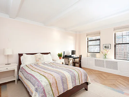 Sold by Sotheby's International Realty | media 20