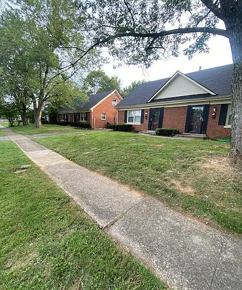 568 Anniston Dr — Photo 15
