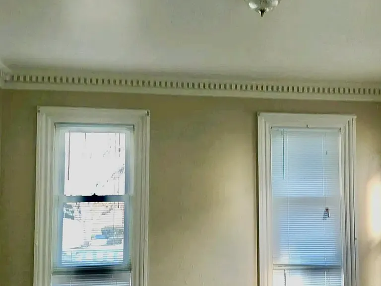 7 Broad St #1 — Photo 15