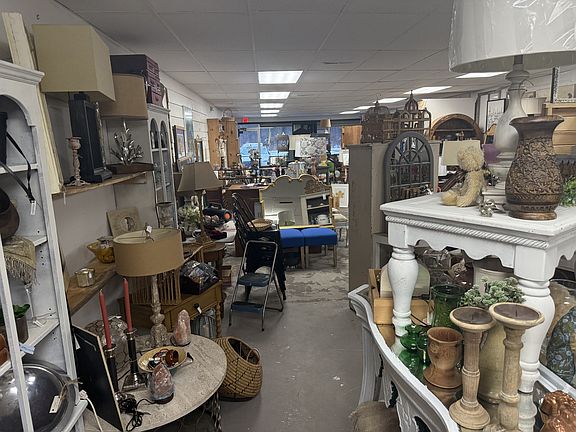 5th image of 314 College St #314