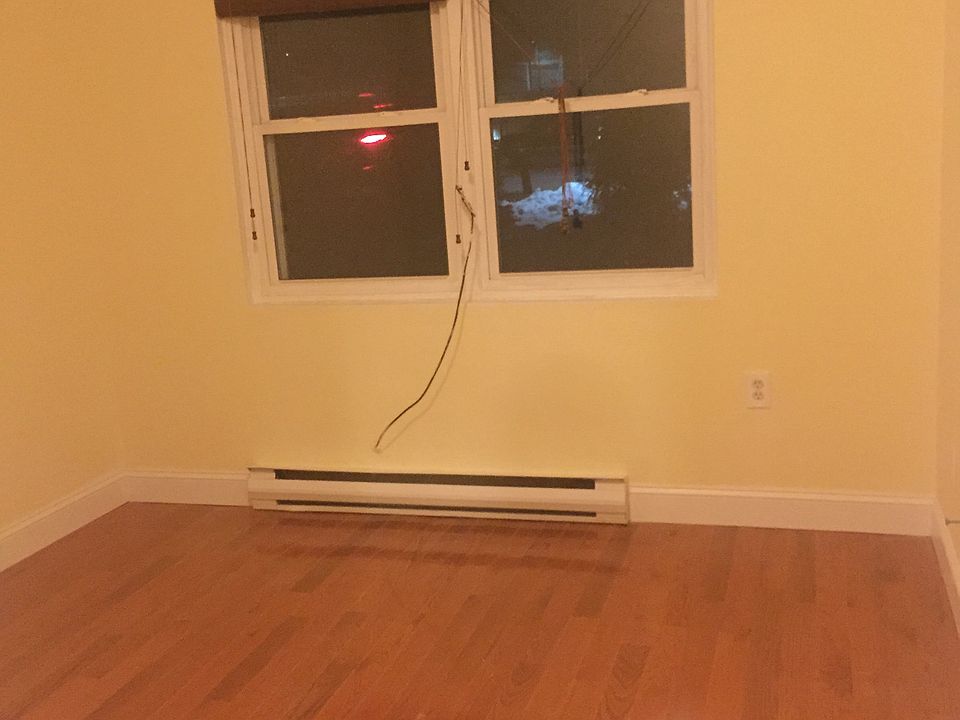 2nd image of 21020 23rd Ave #1
