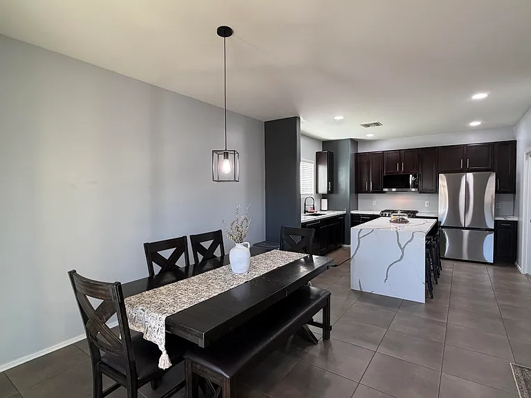 726 S Harry P Stagg Dr — Photo 5