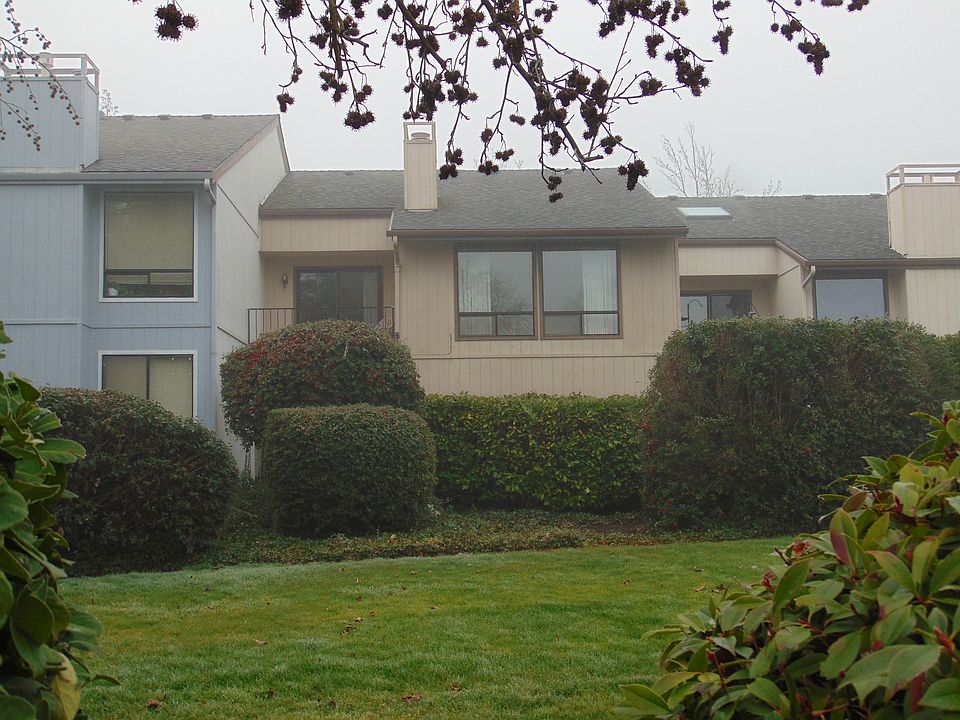 1st image of 205 Mount Echo Dr