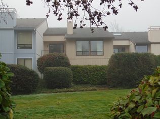 205 Mount Echo Dr, Medford, OR 97504