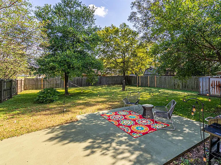 1300 Sparkman St SW — Photo 39