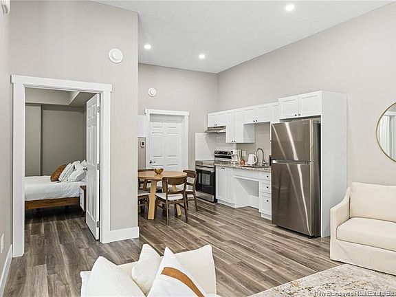 5th image of 96 Botsford St #94