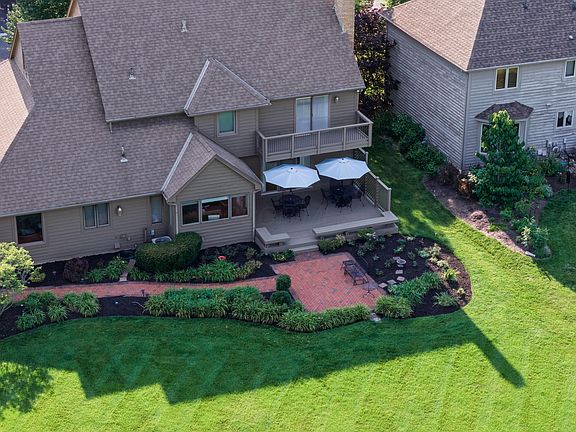 2nd image of 8460 Davington Dr