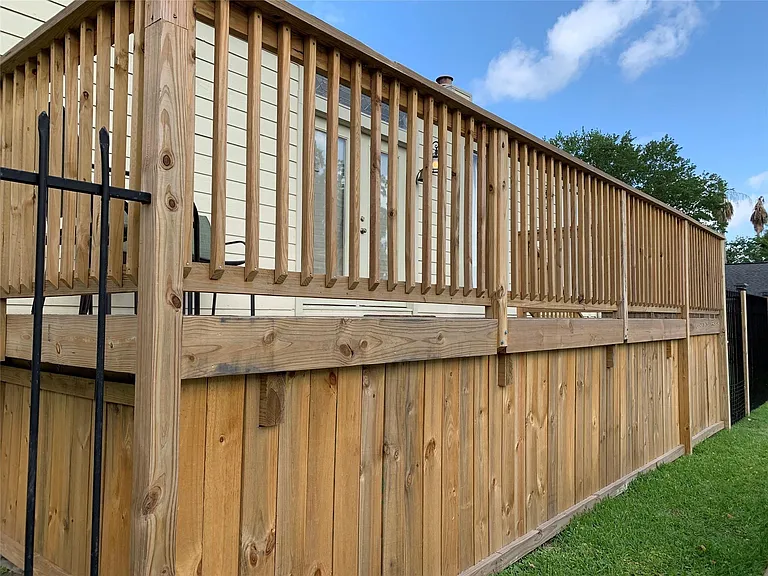 2402 Intrepid Way — Photo 38