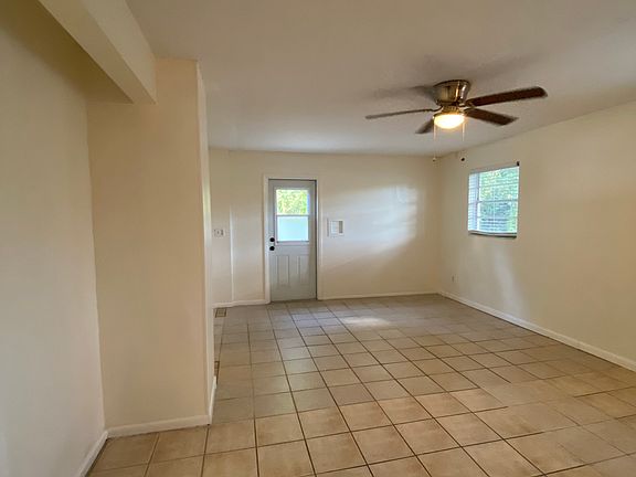 4th image of 6237 Lake Circle Dr SE #A