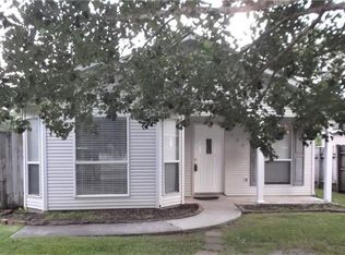 130 Davis St, Madisonville, LA 70447