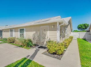 1558 Royal Forest Ct, West Palm Beach, FL 33406