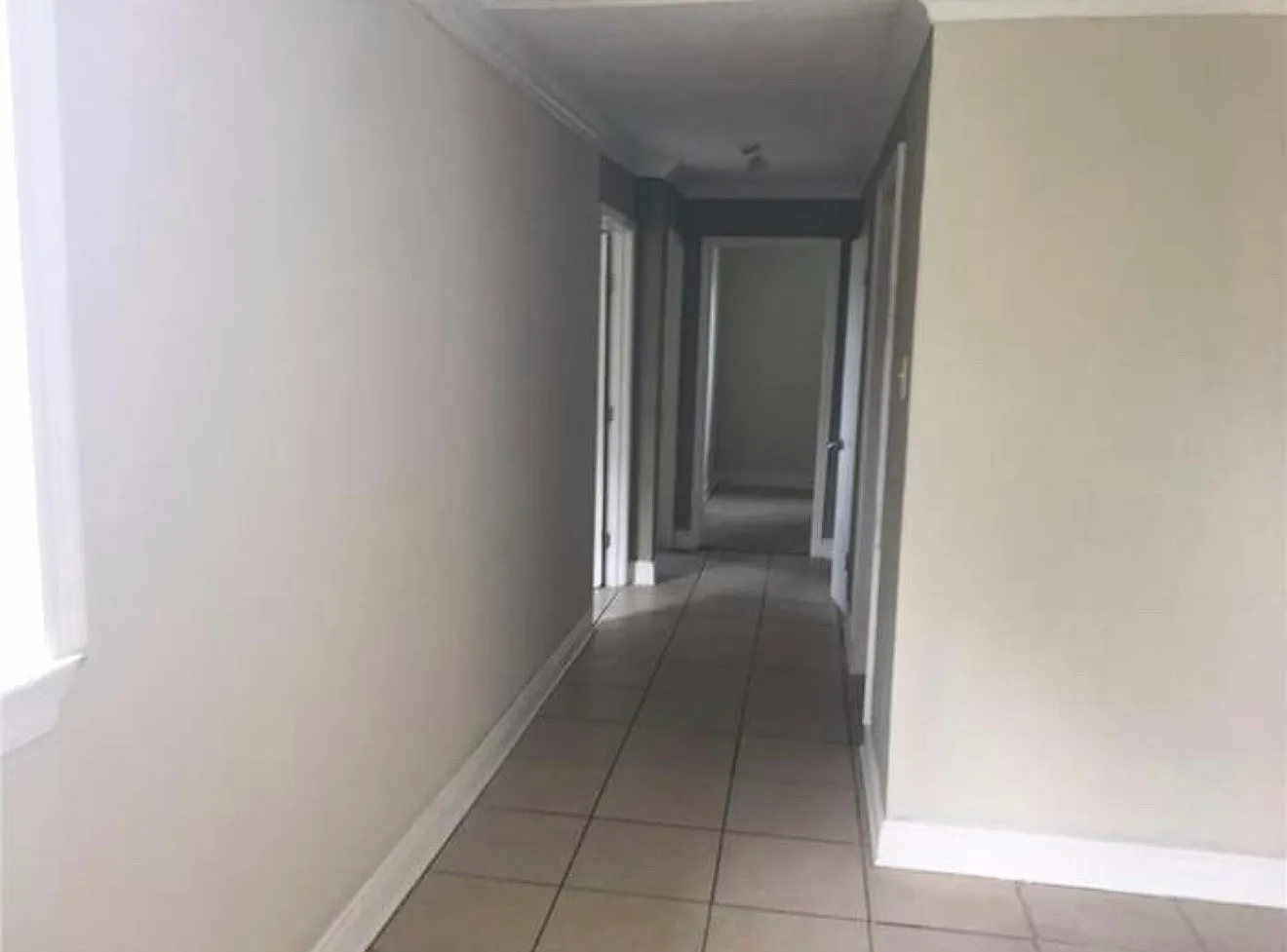3 bed, 970 sqft, $1,400 — Photo 3