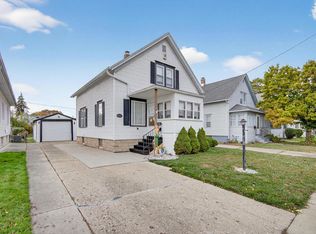 6614 29th Ave, Kenosha, WI 53143