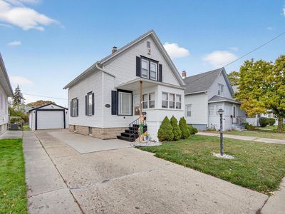 6614 29th AVENUE, Kenosha, WI, 53143