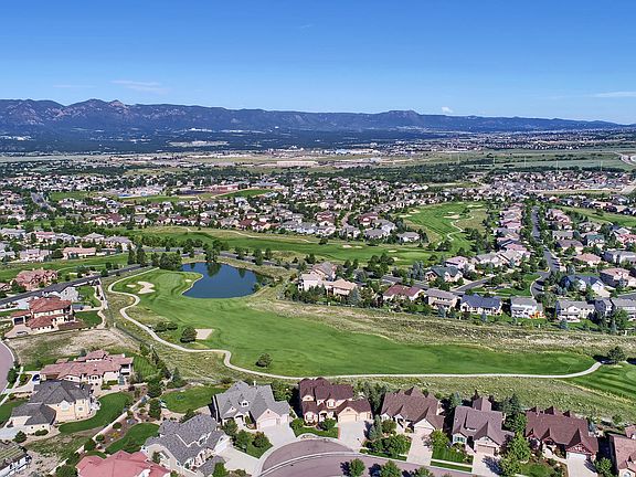 Home backs up to Golf Course