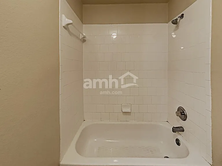 3002 Marigold Dr — Photo 15