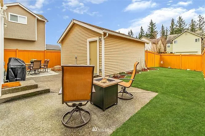 6511 Douglas Ave SE — Photo 25