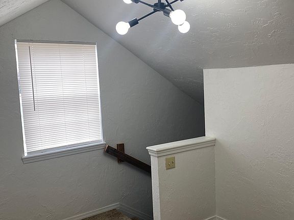 4th image of 1417 W Missouri Ave