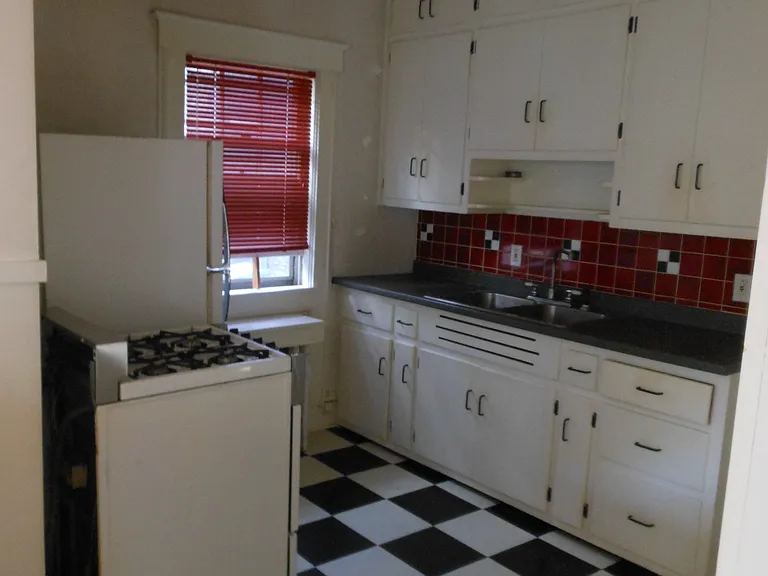 519 Mercer St #3 — Photo 5