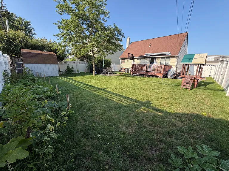 56 Cliff Dr — Photo 14