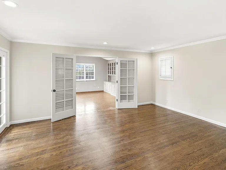 2973 Arguello Dr — Photo 20