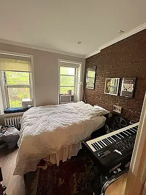 Rented by Point NYC | media 25