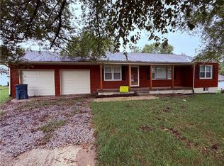 623 W Mason St, Odessa, MO 64076