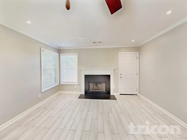 1806 Dalton Way — Photo 3