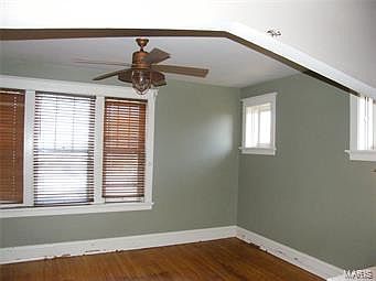 2nd image of 2734 Chariton St