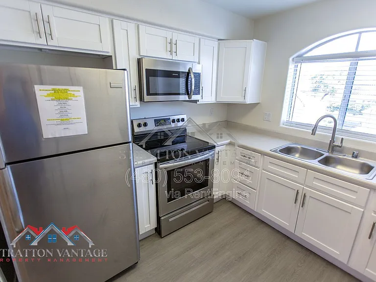 10401 N 52nd St #226 — Photo 12