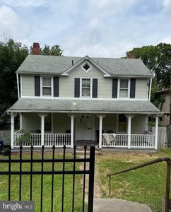 1358 Newton St NE, Washington, DC, 20017