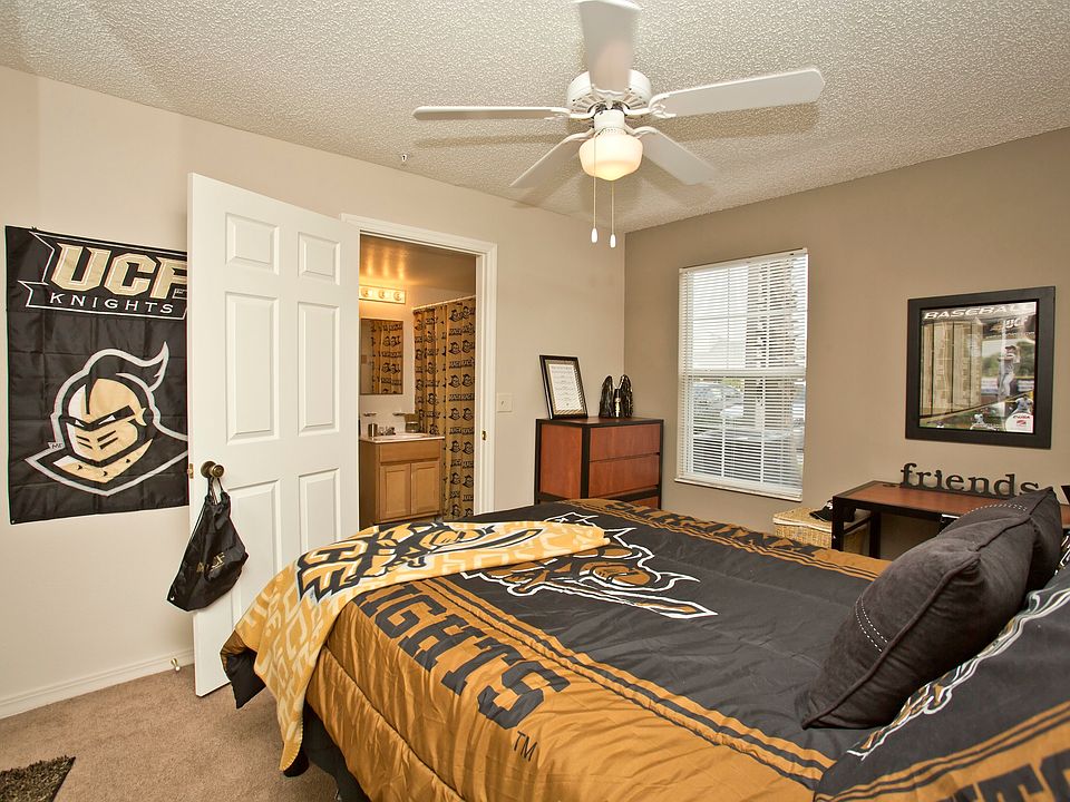 2nd image of 12440 Golden Knight Cir