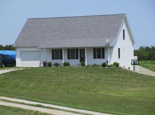 56940 Millwood Est, New London, MO 63459