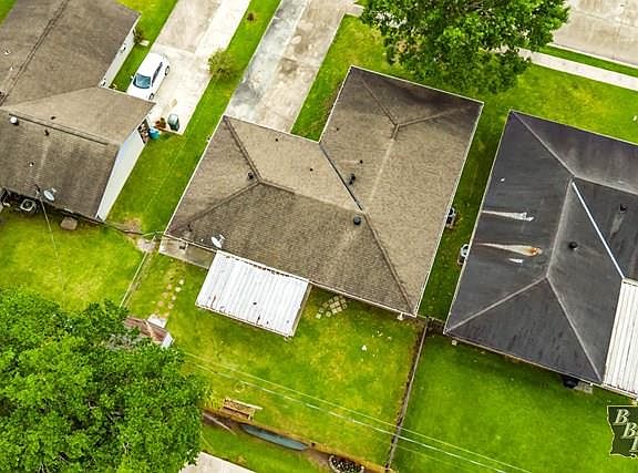 3rd image of 307 Westview Dr
