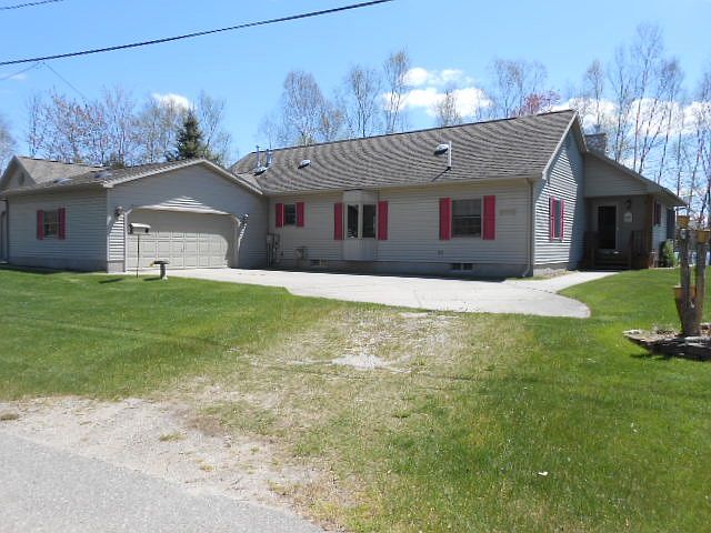 1st image of 1871 Silverwood Dr