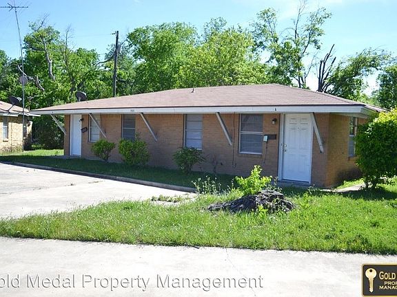 2nd image of 802A Pecan Cir
