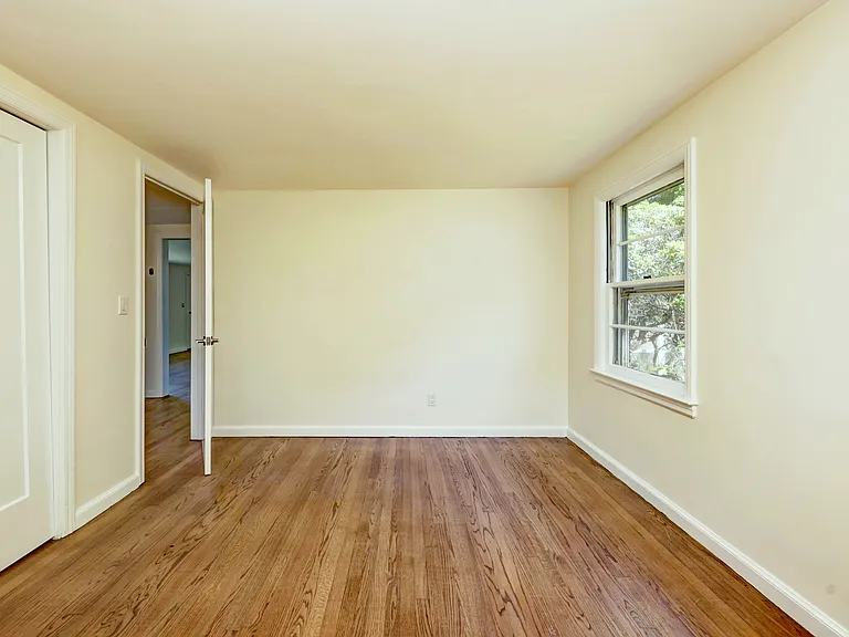 38 Eagle Rd — Photo 12