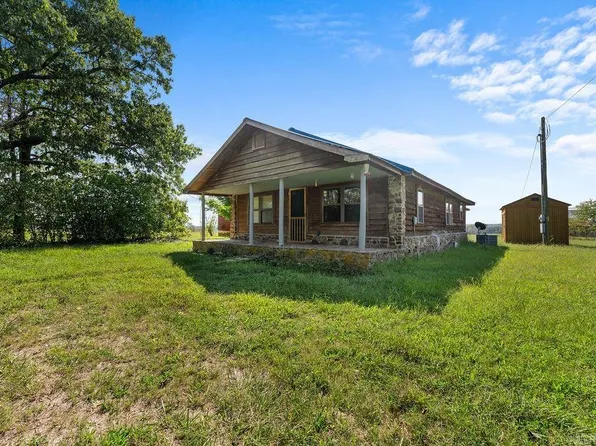 349 Biechler Rd, Clinton, AR 72031
