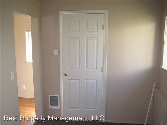 4th image of 3107 Porter St