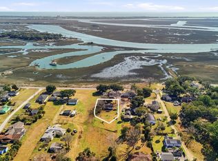1892 Sol Legare Rd, Charleston, SC 29412