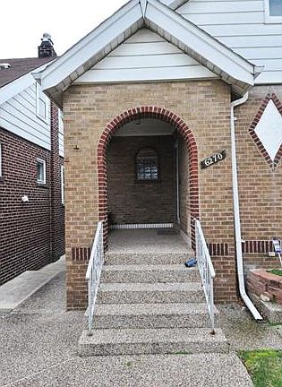 3rd image of 6270 Marmaduke Ave