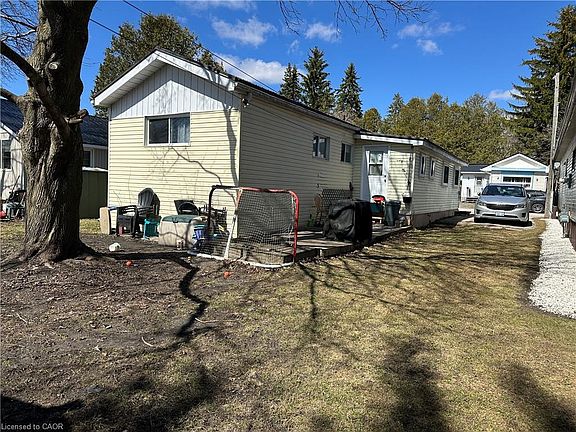 4th image of 4 Trailer Park Rd