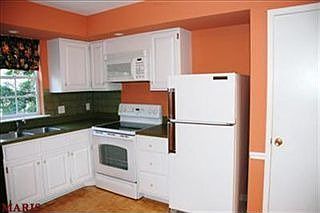 3rd image of 4 Conway Cove Dr